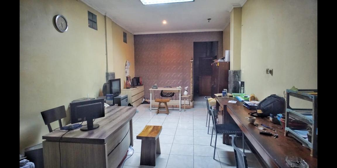 Dijual Cepat Rumah Bagus dan Strategis 2 Lantai di Sleman, Yogyakarta Dijual Cepat Rumah Bagus dan Strategis 2 Lantai di Sleman, Yogyakarta