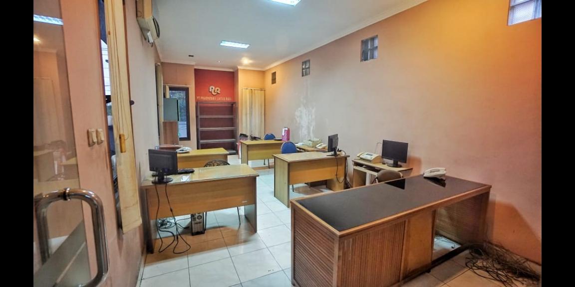 Dijual Cepat Rumah Bagus dan Strategis 2 Lantai di Sleman, Yogyakarta Dijual Cepat Rumah Bagus dan Strategis 2 Lantai di Sleman, Yogyakarta