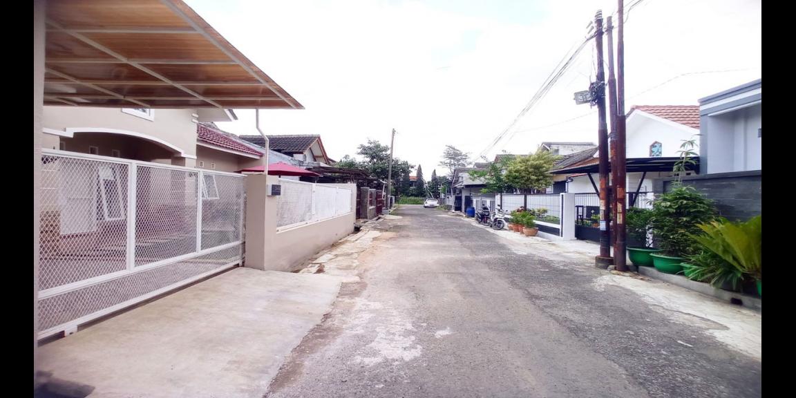 RUMAH SIAP HUNI GAYA AMERICAN CLASSIC DI PERMATA KOPO BANDUNG RUMAH SIAP HUNI GAYA AMERICAN CLASSIC DI PERMATA KOPO BANDUNG