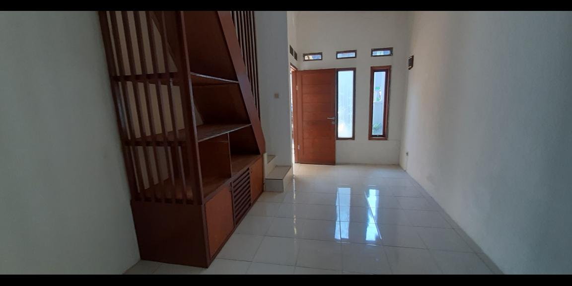 RUMAH 1,5 LANTAI BANGUNAN BARU ANTAPANI BANDUNG RUMAH 1,5 LANTAI BANGUNAN BARU ANTAPANI BANDUNG