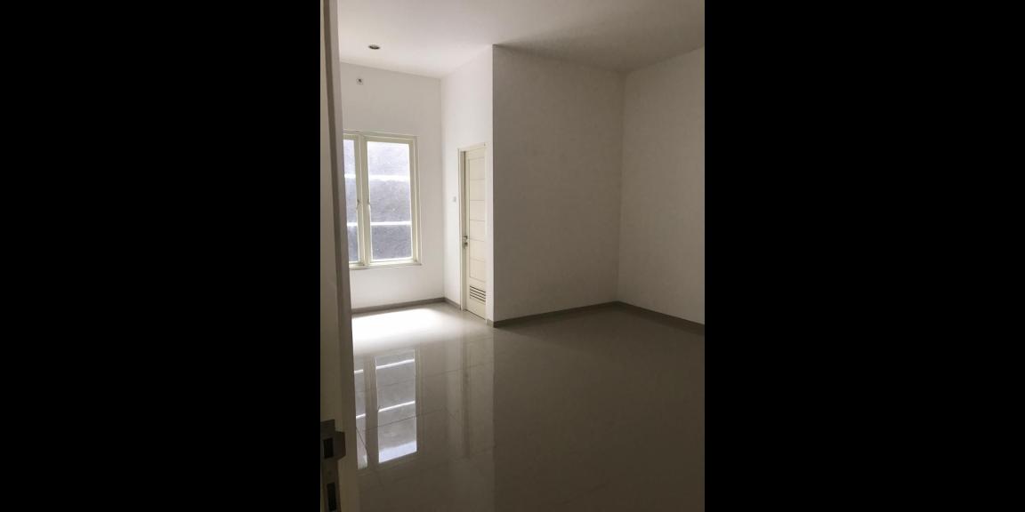 Rumah Baru Lebar 9 di Perumahan Semolowaru Elok Sukolilo Surabaya Rumah Baru Lebar 9 di Perumahan Semolowaru Elok Sukolilo Surabaya