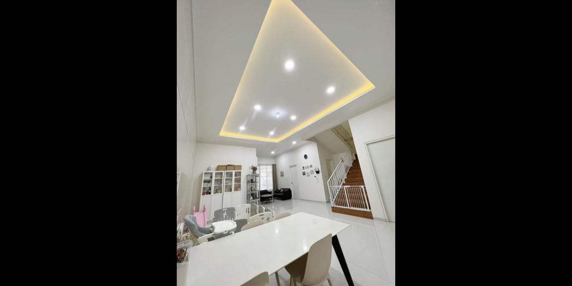 Rumah Modern Minimalis Siap Huni Lokasi Sutorejo Utara Surabaya Rumah Modern Minimalis Siap Huni Lokasi Sutorejo Utara Surabaya