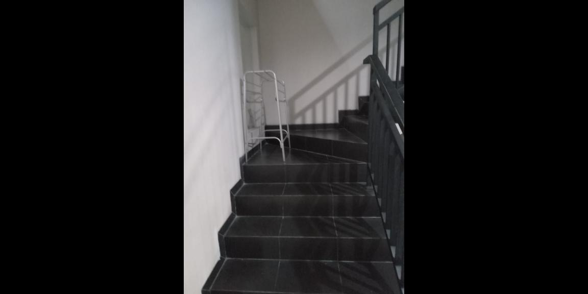 Rumah Strategis Full Furnished Siap Huni Lokasi Bendul Merisi Surabaya Rumah Strategis Full Furnished Siap Huni Lokasi Bendul Merisi Surabaya