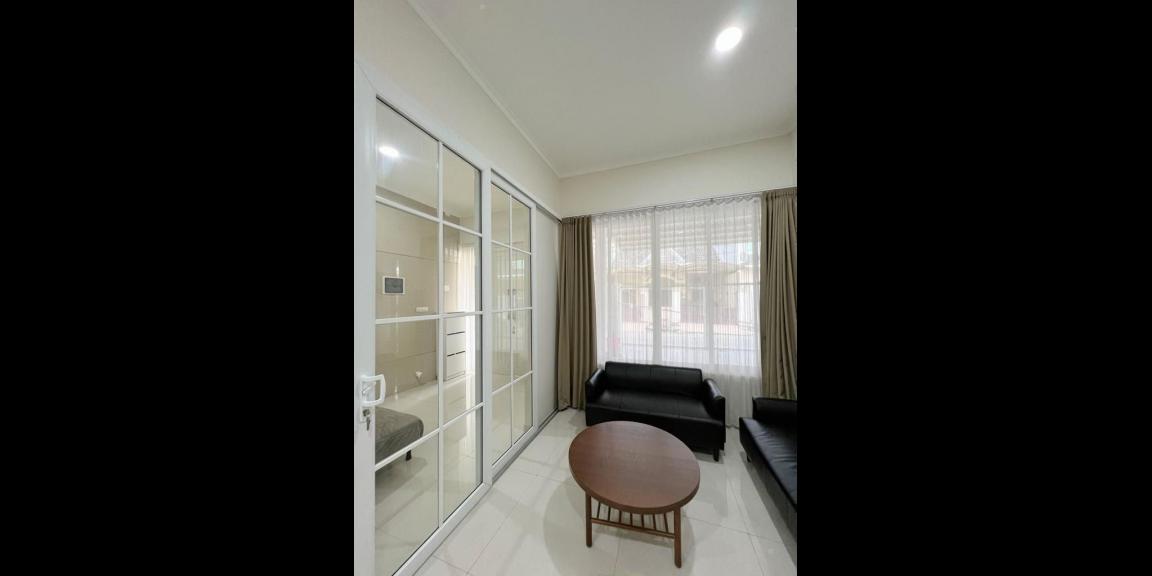 Rumah Modern Minimalis Siap Huni Lokasi Sutorejo Utara Surabaya Rumah Modern Minimalis Siap Huni Lokasi Sutorejo Utara Surabaya