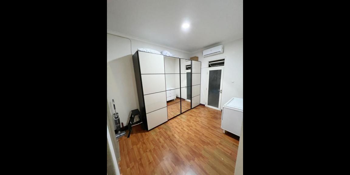 Rumah Modern Minimalis Semi Furnished Lokasi Sutorejo Utara Surabaya  Rumah Modern Minimalis Semi Furnished Lokasi Sutorejo Utara Surabaya