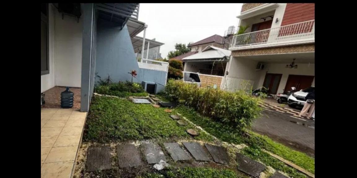 Rumah Murah Minimalis Lokasi Palm Spring Jambangan Surabaya Rumah Murah Minimalis Lokasi Palm Spring Jambangan Surabaya