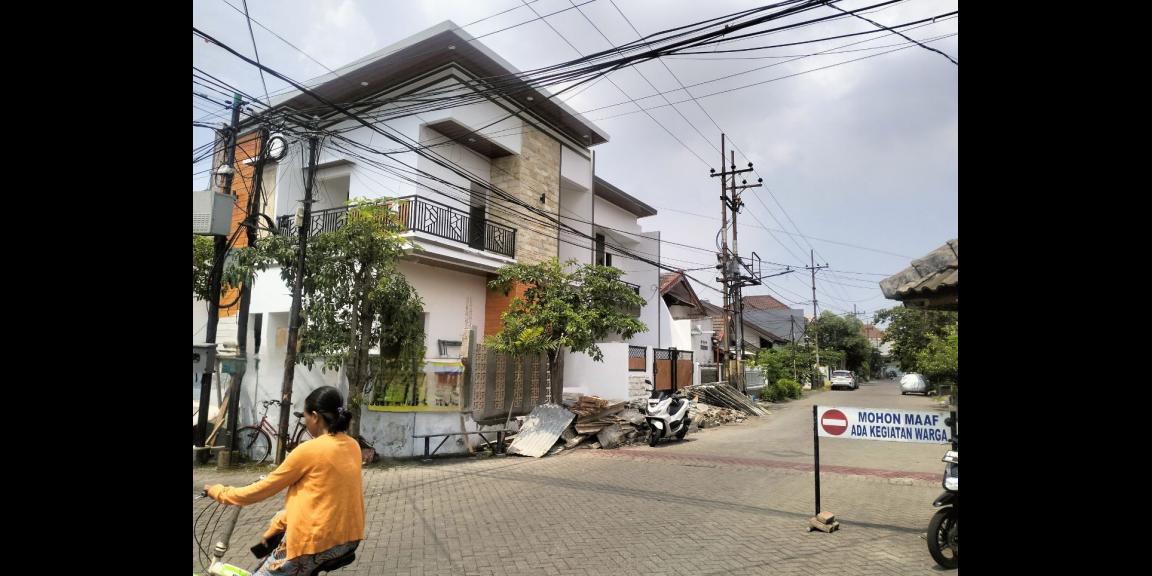 Rumah Hook Baru Gress Lokasi Super Strategis di Semolowaru Surabaya Rumah Hook Baru Gress Lokasi Super Strategis di Semolowaru Surabaya