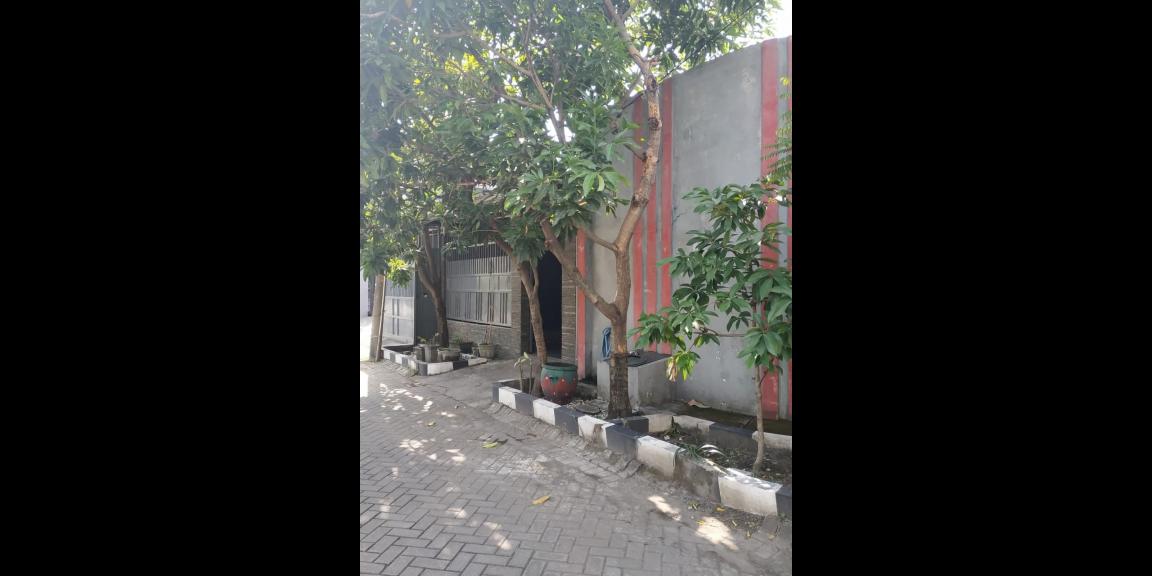 Rumah HOOK Dijual Griya babatan mukti I wiyung sby Rumah HOOK Dijual Griya babatan mukti I wiyung sby