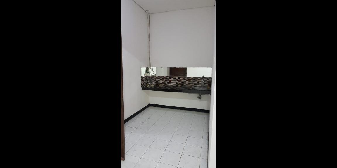 Dijual Rumah Giya Babatan Mukti H Dijual Rumah Giya Babatan Mukti H