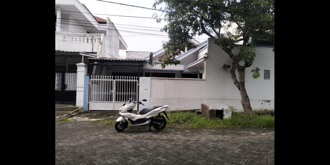 Rumah Siap Huni Lokasi Raya Kutisari Indah Surabaya Rumah Siap Huni Lokasi Raya Kutisari Indah Surabaya