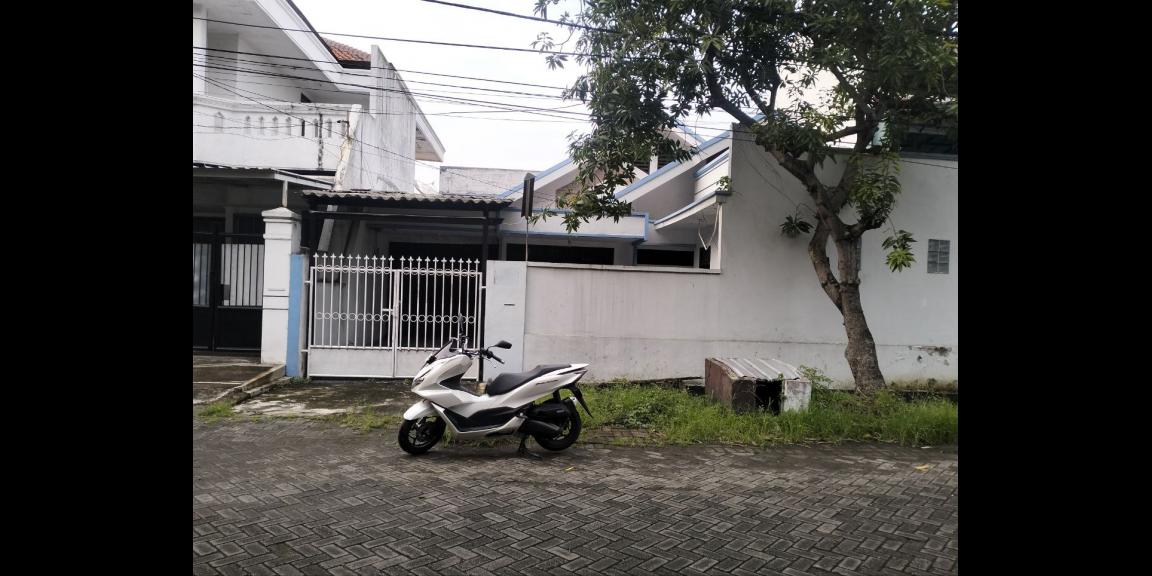 Rumah Siap Huni Lokasi Raya Kutisari Indah Surabaya Rumah Siap Huni Lokasi Raya Kutisari Indah Surabaya