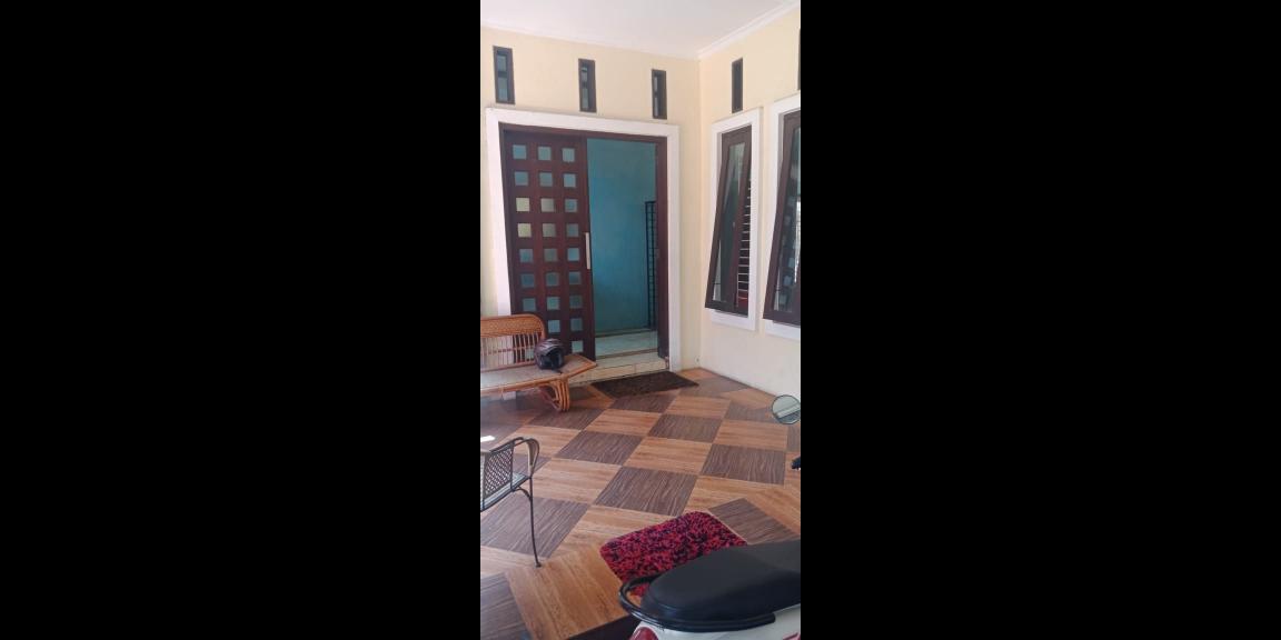 Rumah Cakep Istimewa Siap Huni Lokasi Gayungsari Barat Surabaya Rumah Cakep Istimewa Siap Huni Lokasi Gayungsari Barat Surabaya