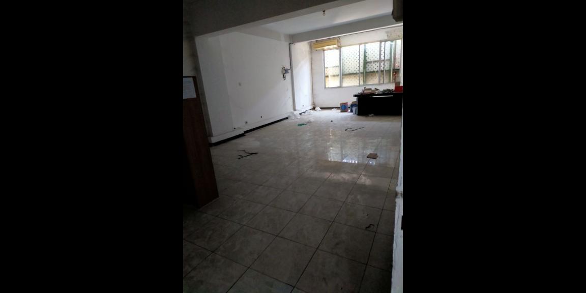 LOKASI STRATEGIS!!! Disewakan Ruko 4 Lantai Nol jalan Raya Ir Soekarno Merr Surabaya, 2 Unit jejer LOKASI STRATEGIS!!! Disewakan Ruko 4 Lantai Nol jalan Raya Ir Soekarno Merr Surabaya, 2 Unit jejer