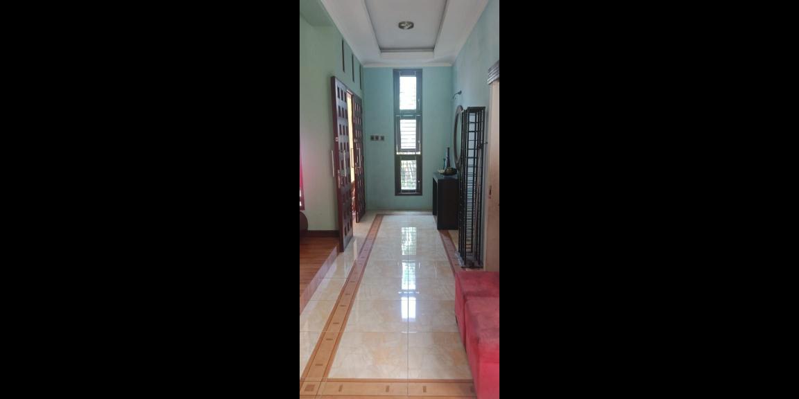 Rumah Cakep Istimewa Siap Huni Lokasi Gayungsari Barat Surabaya Rumah Cakep Istimewa Siap Huni Lokasi Gayungsari Barat Surabaya