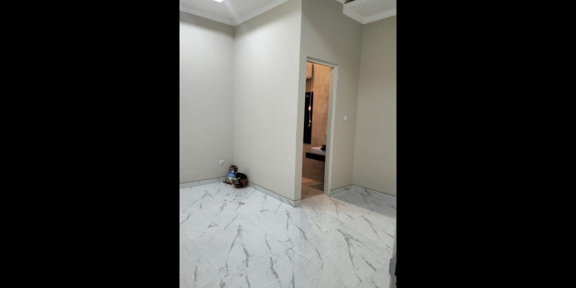 Rumah Baru Luxury Minimalis 2 Lantai Lokasi Jemursari Surabaya Rumah Baru Luxury Minimalis 2 Lantai Lokasi Jemursari Surabaya