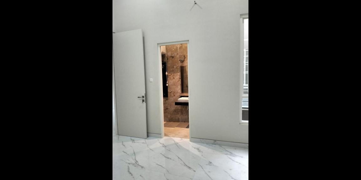 Rumah Baru Luxury Minimalis 2 Lantai Lokasi Jemursari Surabaya Rumah Baru Luxury Minimalis 2 Lantai Lokasi Jemursari Surabaya