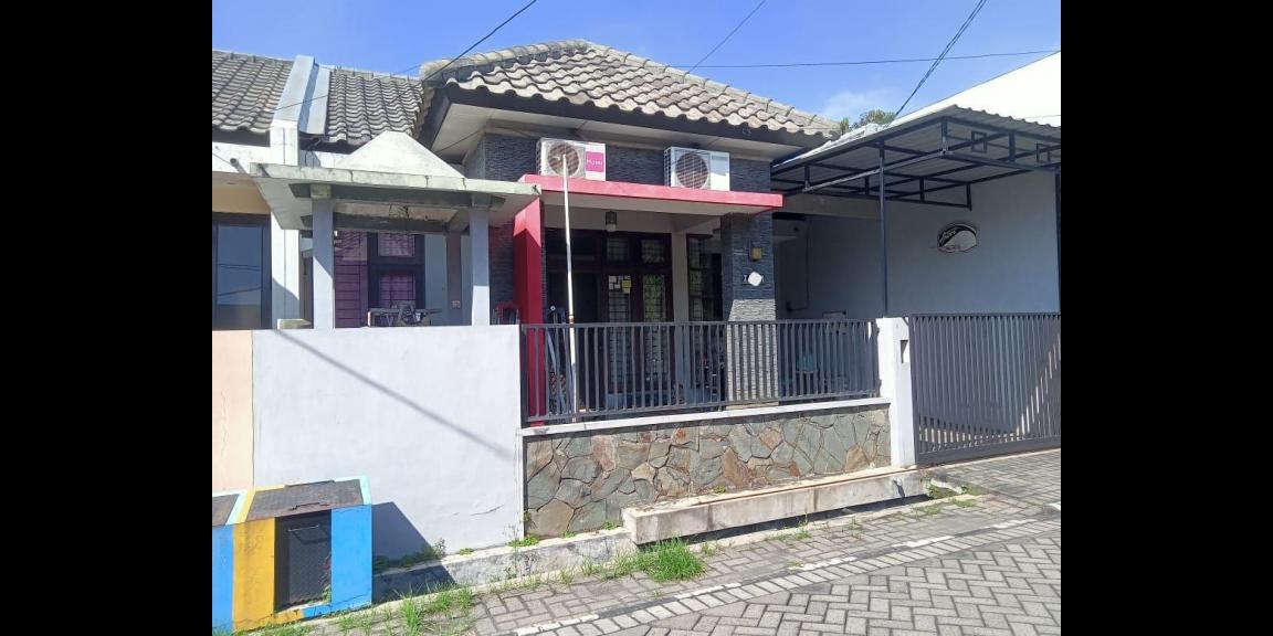 Rumah Murah Siap Huni Lokasi Babatan Pratama Wiyung Surabaya Rumah Murah Siap Huni Lokasi Babatan Pratama Wiyung Surabaya