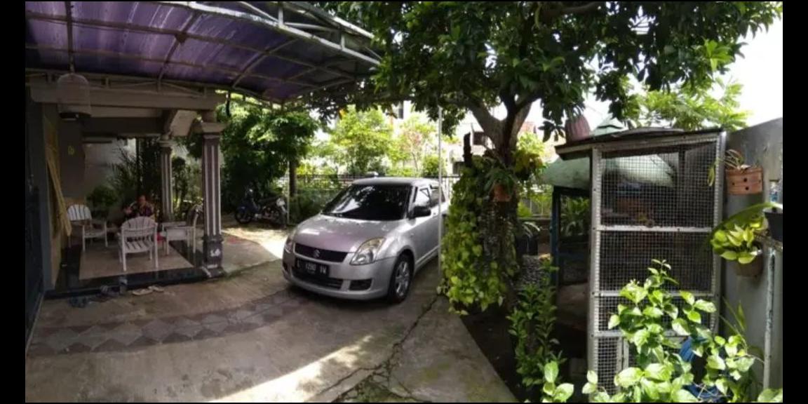 Rumah Hook Hitung Tanah Lokasi Strategis di Petemon Surabaya Pusat Rumah Hook Hitung Tanah Lokasi Strategis di Petemon Surabaya Pusat