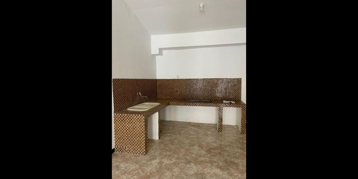 Rumah Minimalis Baru Renov Lokasi Elveka Kebonsari Surabaya Selatan Rumah Minimalis Baru Renov Lokasi Elveka Kebonsari Surabaya Selatan