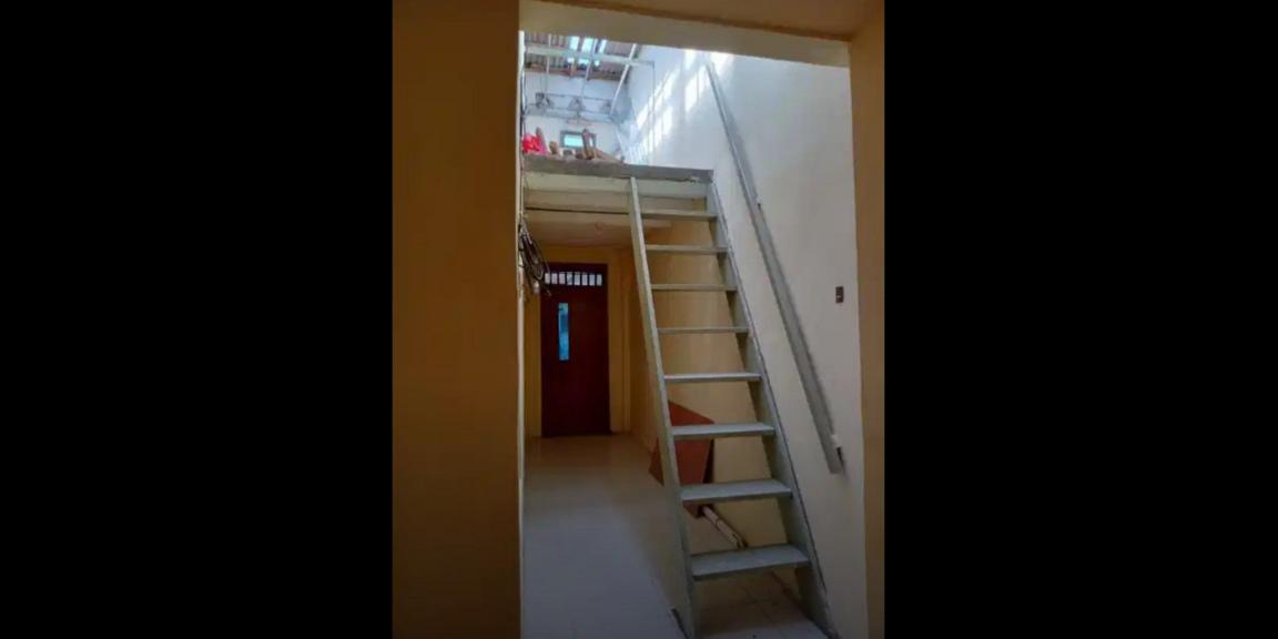 Rumah Murah Siap Huni Lokasi Wisma Lidah Kulon Surabaya Rumah Murah Siap Huni Lokasi Wisma Lidah Kulon Surabaya