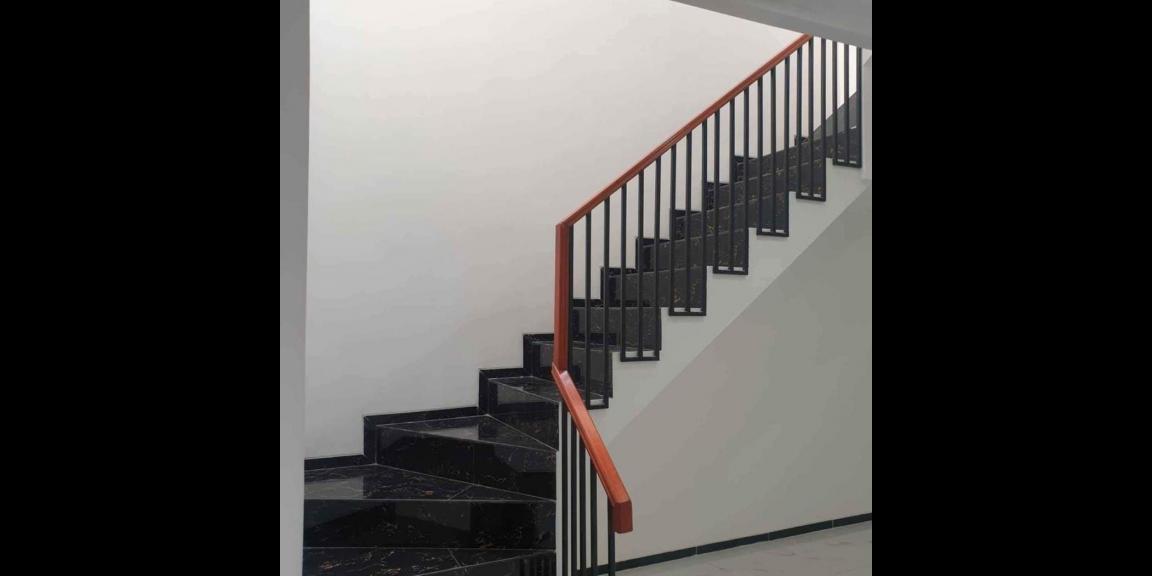 Rumah Baru Gress American Style Lokasi Rungkut Harapan Surabaya Rumah Baru Gress American Style Lokasi Rungkut Harapan Surabaya