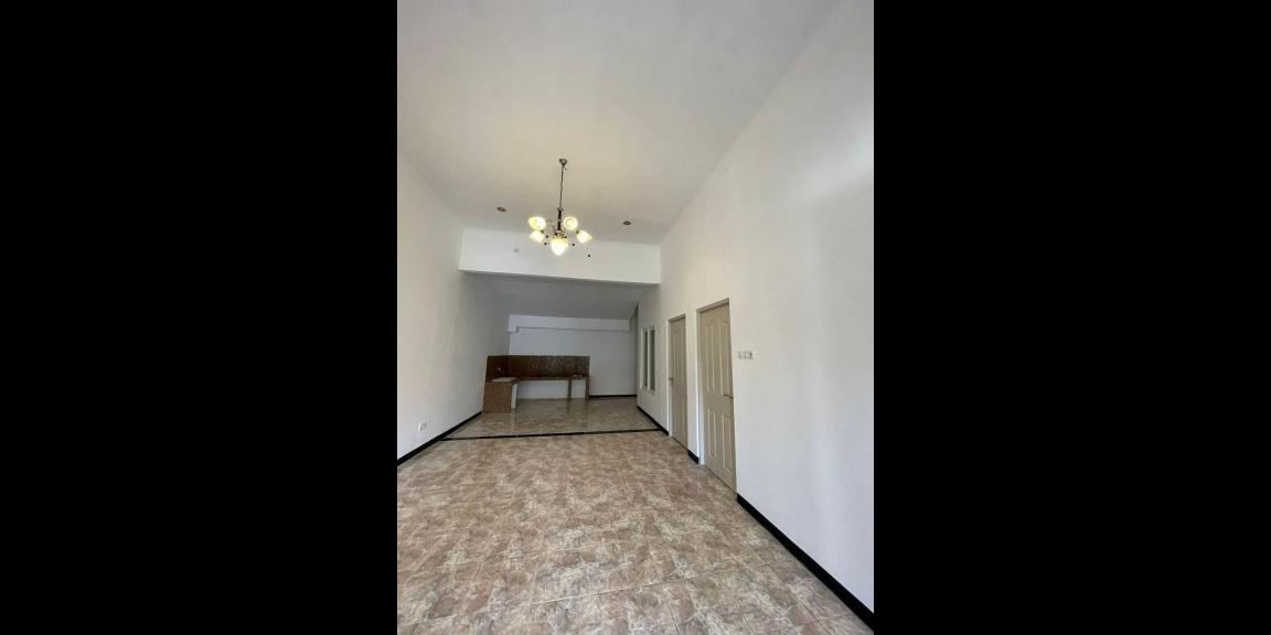 Rumah Minimalis Baru Renov Lokasi Elveka Kebonsari Surabaya Selatan Rumah Minimalis Baru Renov Lokasi Elveka Kebonsari Surabaya Selatan