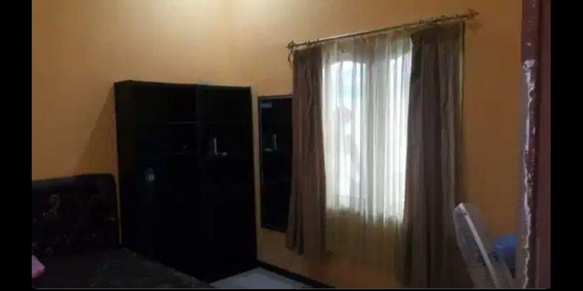 Rumah Full Furnished Siap Huni Lokasi Graha Kebraon Wiyung Surabaya  Rumah Full Furnished Siap Huni Lokasi Graha Kebraon Wiyung Surabaya