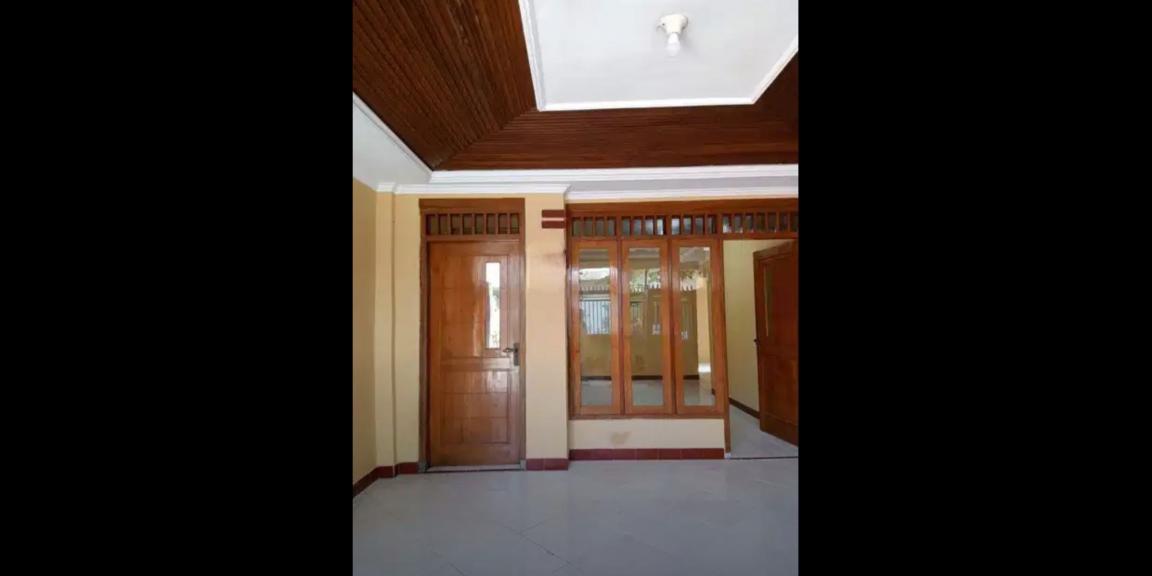 Rumah Murah Siap Huni Lokasi Wisma Lidah Kulon Surabaya Rumah Murah Siap Huni Lokasi Wisma Lidah Kulon Surabaya