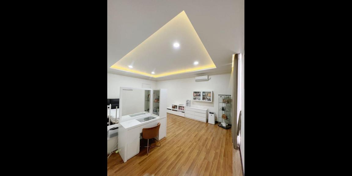 Rumah Modern Minimalis Semi Furnished Lokasi Sutorejo Utara Surabaya  Rumah Modern Minimalis Semi Furnished Lokasi Sutorejo Utara Surabaya