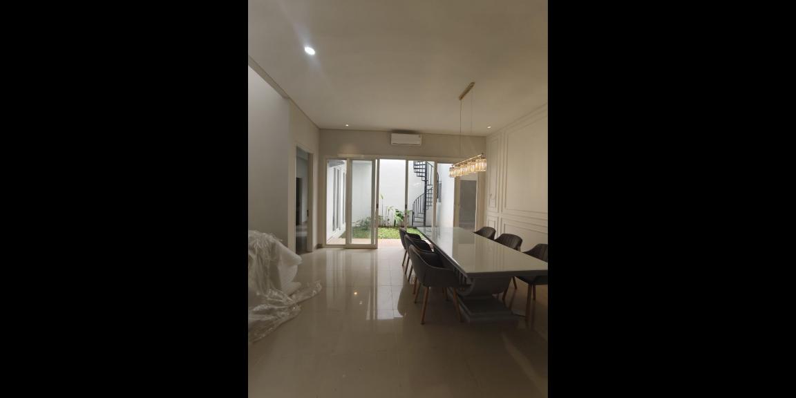 Rumah Baru Gress Full Furnished Lokasi Manyar Jaya Sukolilo Surabaya Rumah Baru Gress Full Furnished Lokasi Manyar Jaya Sukolilo Surabaya