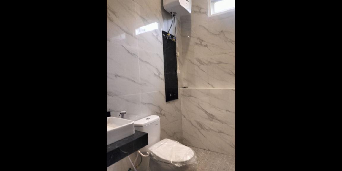 Rumah Baru Luxury Minimalis 2 Lantai Lokasi Jemursari Surabaya Rumah Baru Luxury Minimalis 2 Lantai Lokasi Jemursari Surabaya