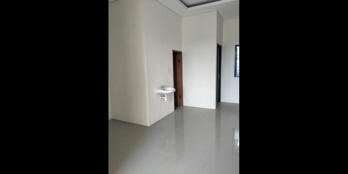 Rumah Baru Manyar Kertoardi Minimalis Modern Super Strategis Rumah Baru Manyar Kertoardi Minimalis Modern Super Strategis