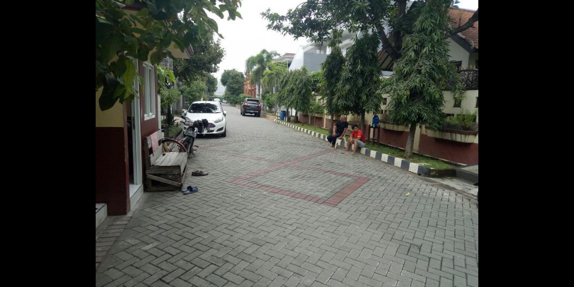 Rumah Luas Istimewa Full Jati Lokasi Gayungsari Barat Surabaya Rumah Luas Istimewa Full Jati Lokasi Gayungsari Barat Surabaya