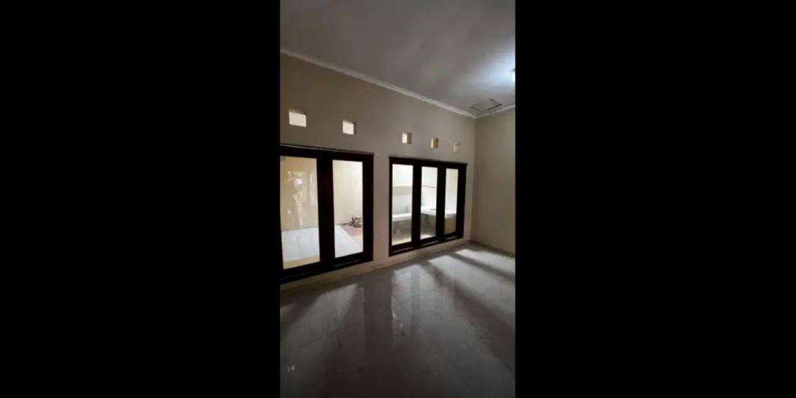 Rumah Siap Huni Lokasi Kebraon Indah Permai Surabaya  Rumah Siap Huni Lokasi Kebraon Indah Permai Surabaya