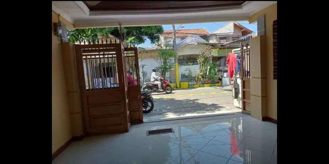 Rumah Murah Siap Huni Lokasi Wisma Lidah Kulon Surabaya Rumah Murah Siap Huni Lokasi Wisma Lidah Kulon Surabaya