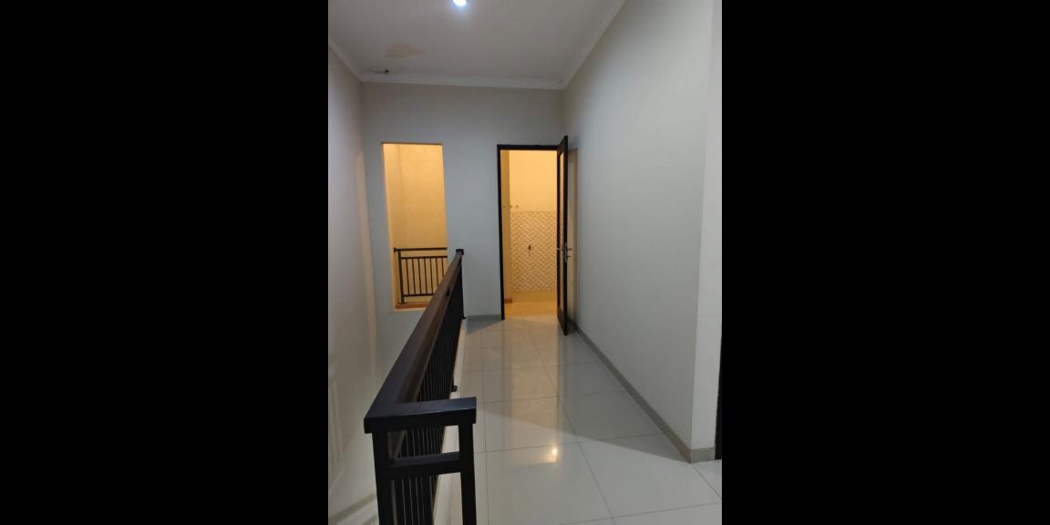 Rumah Siap Huni Lokasi Strategis di Bendul Merisi Surabaya Selatan Rumah Siap Huni Lokasi Strategis di Bendul Merisi Surabaya Selatan