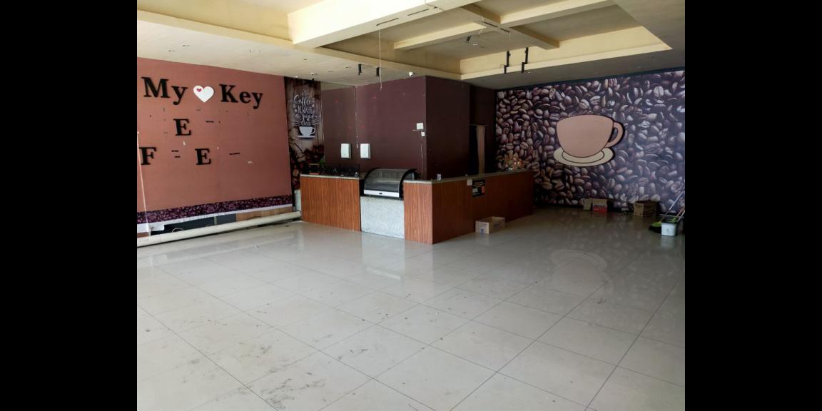 LOKASI STRATEGIS!!! Disewakan Ruko 4 Lantai Nol jalan Raya Ir Soekarno Merr Surabaya, 2 Unit jejer LOKASI STRATEGIS!!! Disewakan Ruko 4 Lantai Nol jalan Raya Ir Soekarno Merr Surabaya, 2 Unit jejer