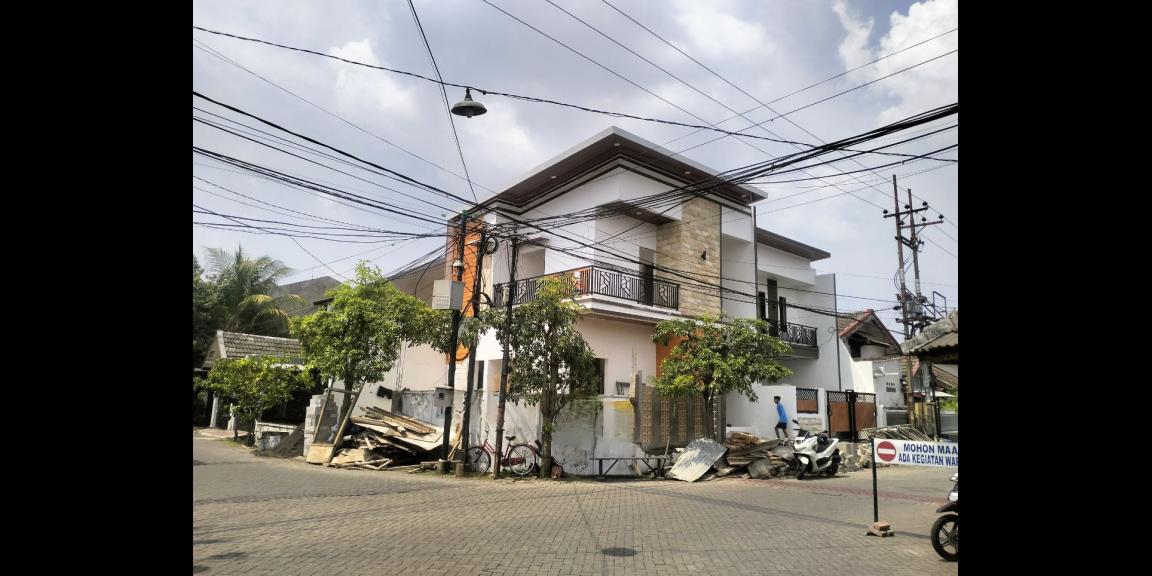 Rumah Hook Baru Gress Lokasi Super Strategis di Semolowaru Surabaya Rumah Hook Baru Gress Lokasi Super Strategis di Semolowaru Surabaya