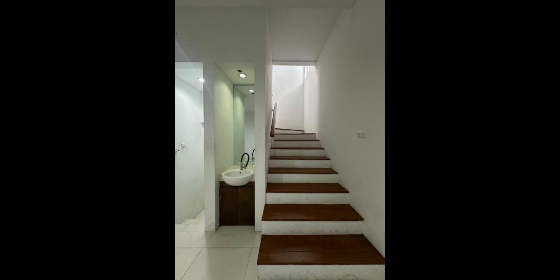 Rumah Semi Furnished Siap Huni di Perumahan Green Orchid Soekarno Hatta Malang Rumah Semi Furnished Siap Huni di Perumahan Green Orchid Soekarno Hatta Malang