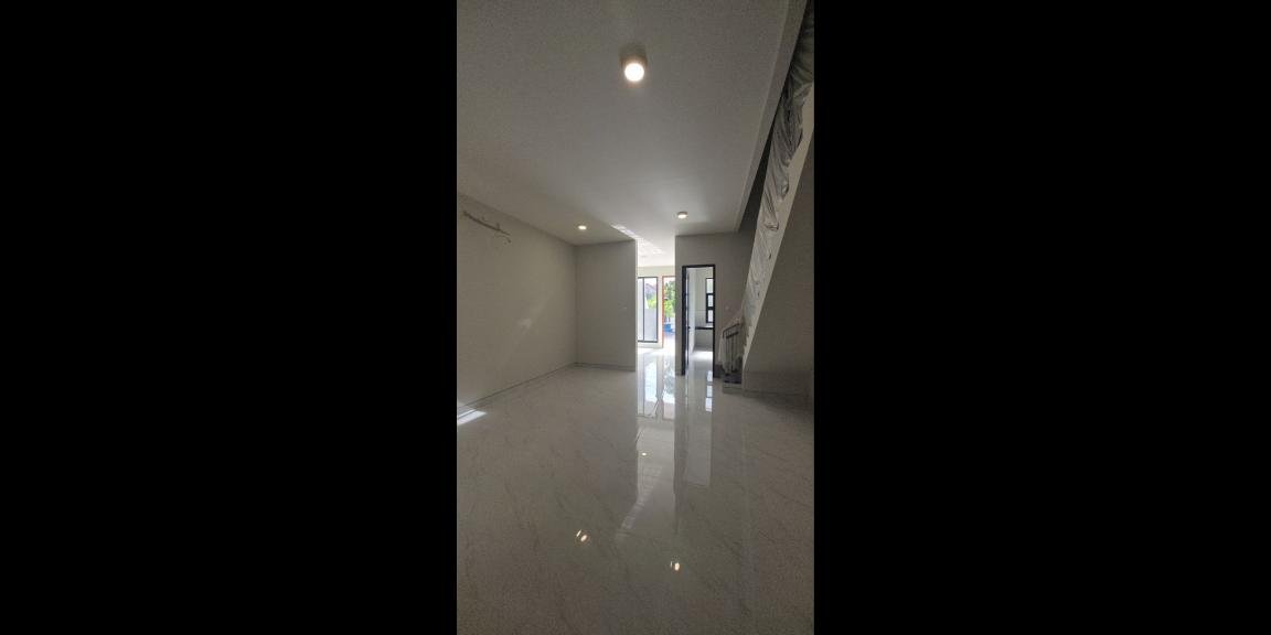 Rumah Modern Baru Gress Siap Huni Lokasi Baruk Utara Rungkut Surabaya Timur Rumah Modern Baru Gress Siap Huni Lokasi Baruk Utara Rungkut Surabaya Timur