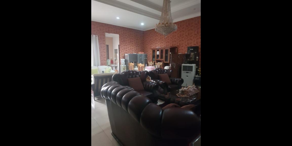 Rumah Siap Huni Lingkungan Asri Lokasi Gayungsari Surabaya Selatan Rumah Siap Huni Lingkungan Asri Lokasi Gayungsari Surabaya Selatan