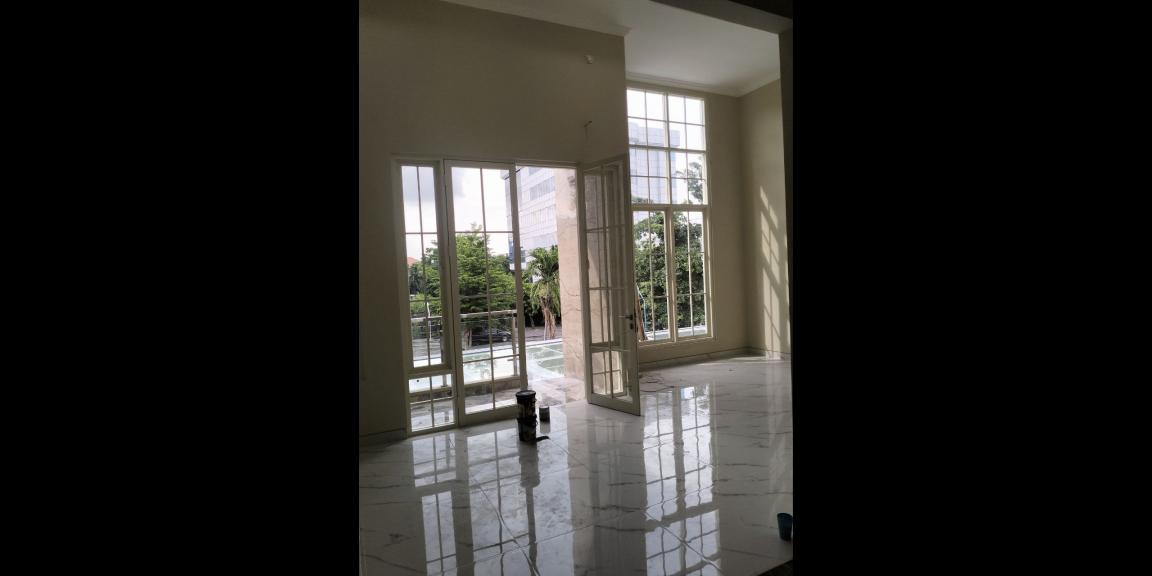 Rumah Baru Luxury Minimalis 2 Lantai Lokasi Jemursari Surabaya Rumah Baru Luxury Minimalis 2 Lantai Lokasi Jemursari Surabaya
