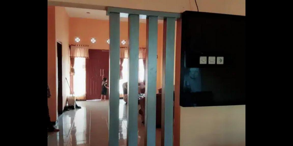 Rumah Full Furnished Siap Huni Lokasi Graha Kebraon Wiyung Surabaya  Rumah Full Furnished Siap Huni Lokasi Graha Kebraon Wiyung Surabaya