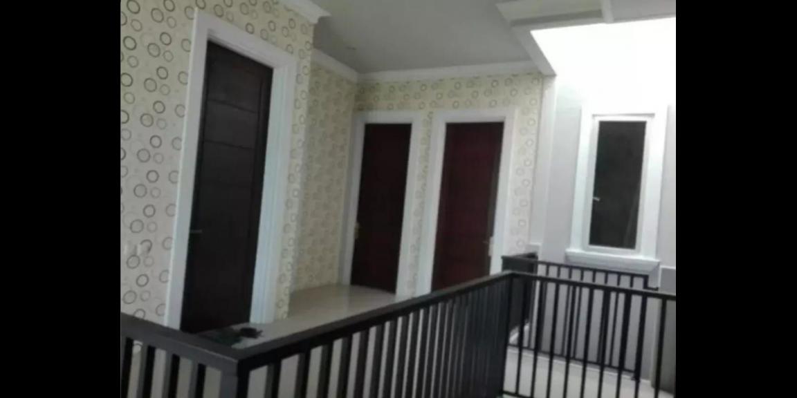 Rumah Semi Furnished Siap Huni Lokasi Pagesangan Baru Surabaya Rumah Semi Furnished Siap Huni Lokasi Pagesangan Baru Surabaya