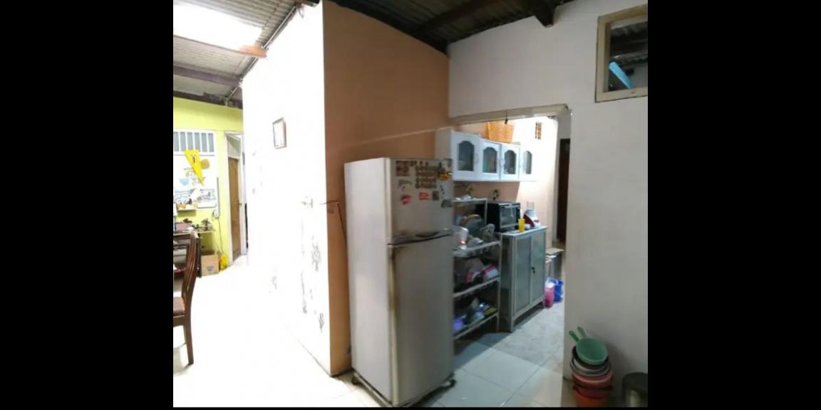 Rumah Hook Hitung Tanah Lokasi Strategis di Petemon Surabaya Pusat Rumah Hook Hitung Tanah Lokasi Strategis di Petemon Surabaya Pusat