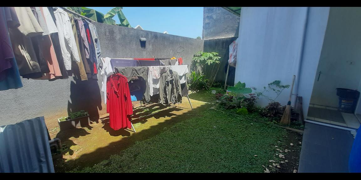 RUMAH BARU DUA LANTAI DI ARCAMANIK KOTA BANDUNG RUMAH BARU DUA LANTAI DI ARCAMANIK KOTA BANDUNG