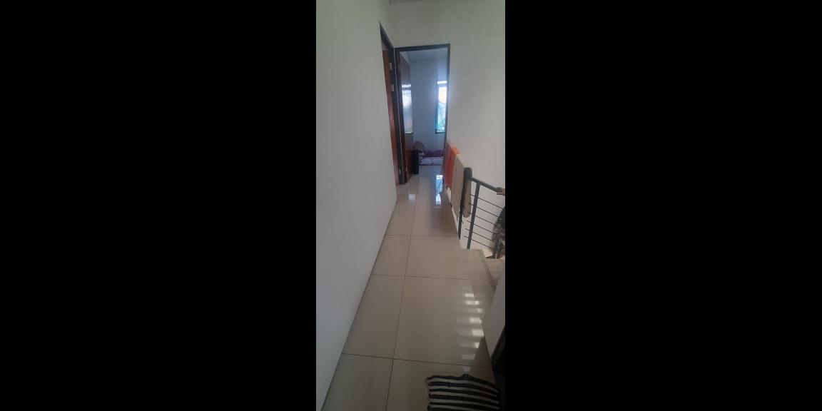 RUMAH BARU DUA LANTAI DI ARCAMANIK KOTA BANDUNG RUMAH BARU DUA LANTAI DI ARCAMANIK KOTA BANDUNG