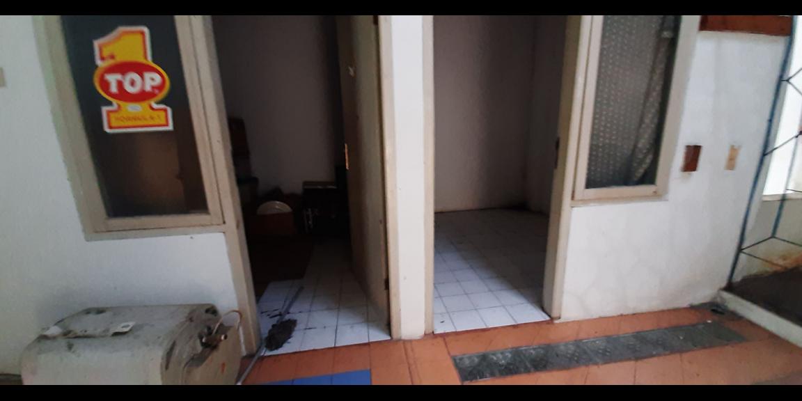 RUMAH DUA LANTAI GAYA AMERIKA SEMI FURNISHED SAYAP SETIABUDI BANDUNG RUMAH DUA LANTAI GAYA AMERIKA SEMI FURNISHED SAYAP SETIABUDI BANDUNG