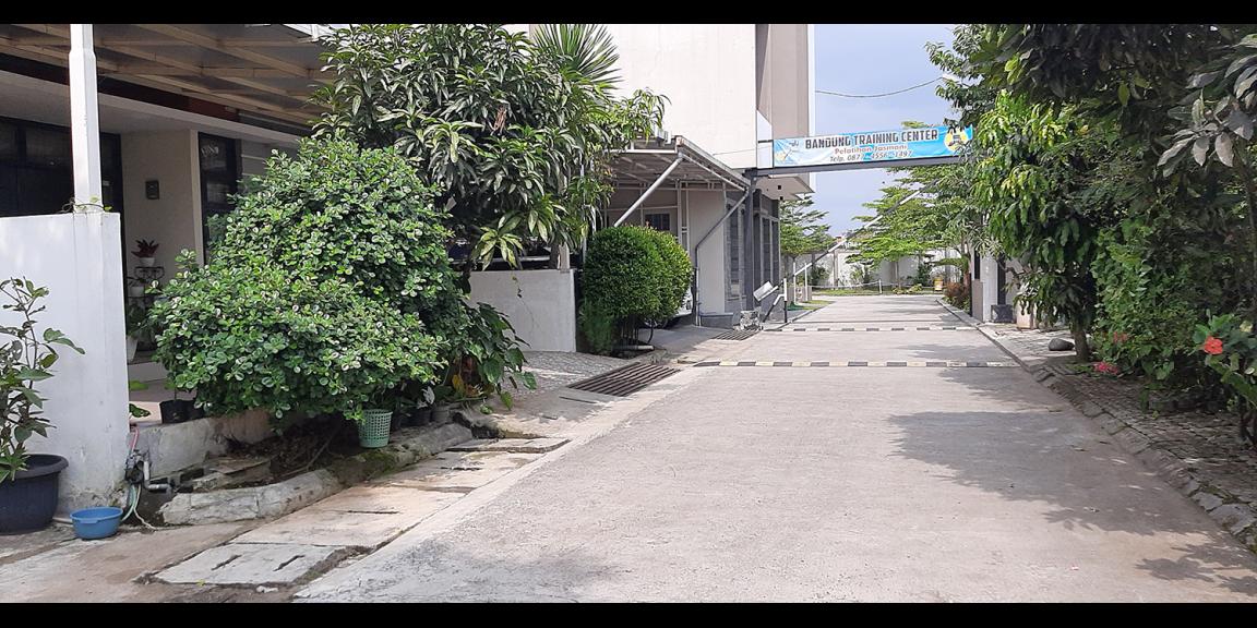 KOST-KOSTAN EKSLUSIF 30 KAMAR DI KOTA BANDUNG KOST-KOSTAN EKSLUSIF 30 KAMAR DI KOTA BANDUNG