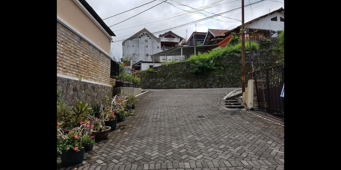 Dijual Cepat Rumah di Lokasi Strategis, Jalan Tampomas, Sampangan, Semarang, Jawa Tengah Dijual Cepat Rumah di Lokasi Strategis, Jalan Tampomas, Sampangan, Semarang, Jawa Tengah